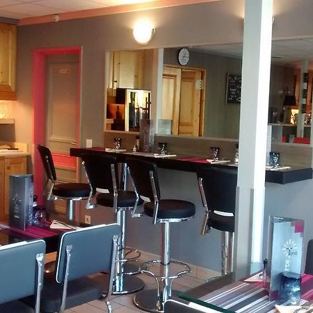 Fasthotel Grenoble Moirans-Voreppe Моарон Екстериор снимка